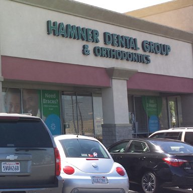 Hamner Dental Norco Trusts Raincross Window Cleaning To Keep Their Windows Clean